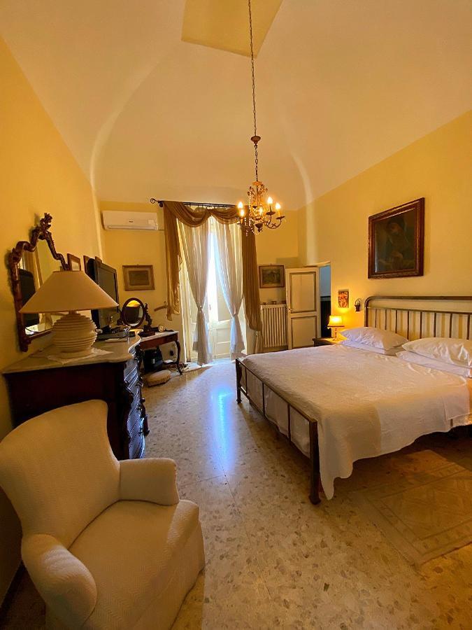 הוילה קלימרה Palazzo Sabella Tommasi מראה חיצוני תמונה