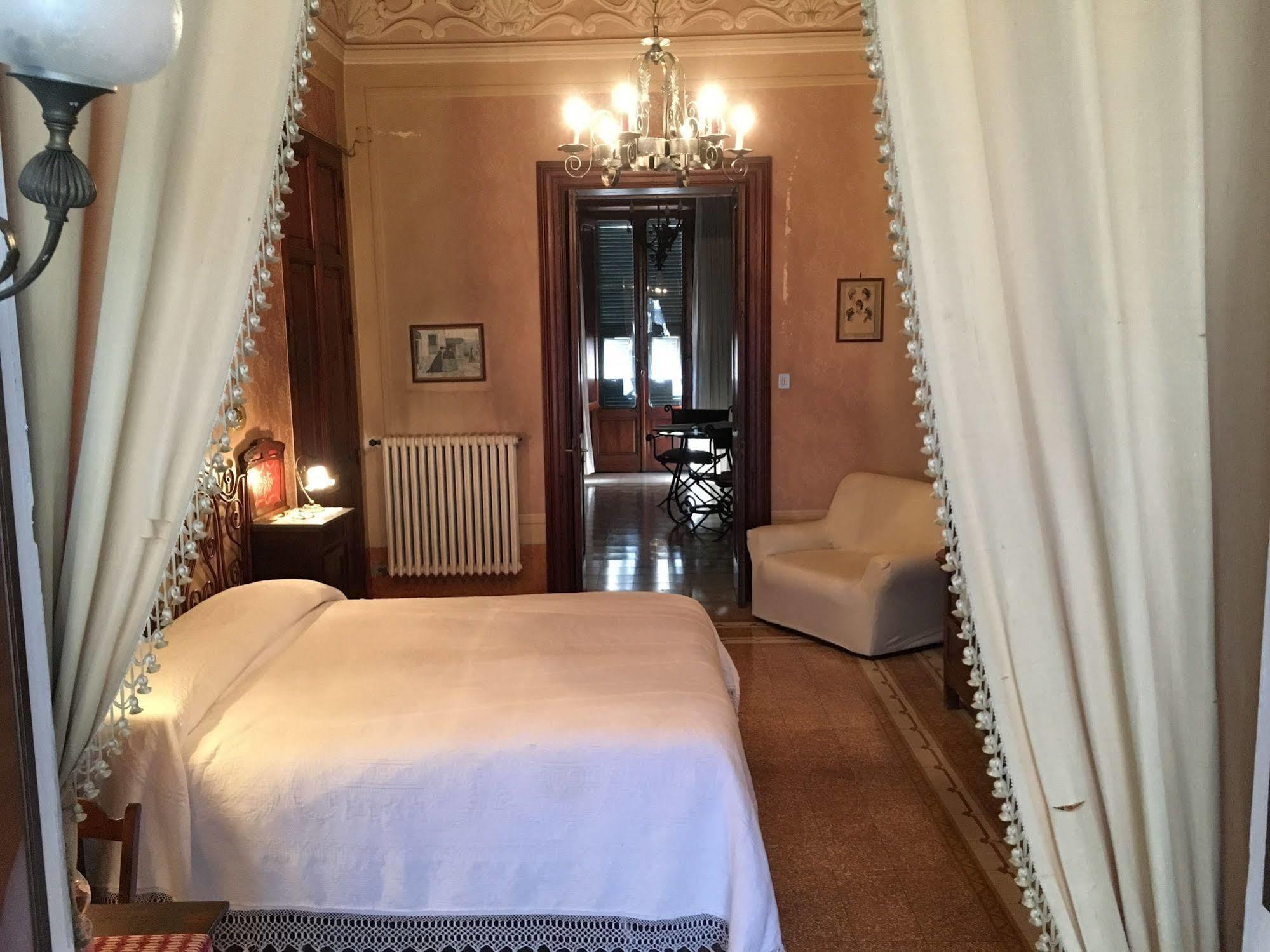 הוילה קלימרה Palazzo Sabella Tommasi מראה חיצוני תמונה